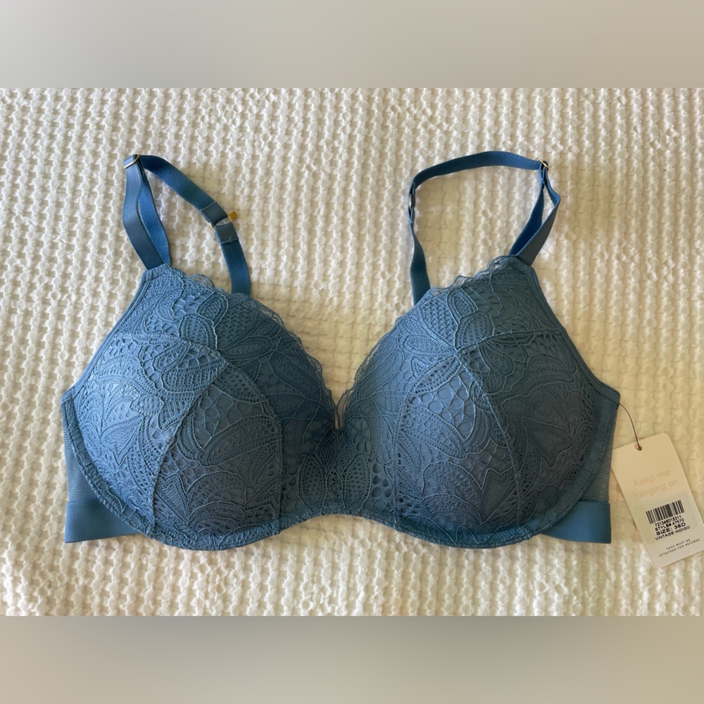 Lively Lace No Wire Push Up Deep Indigo 38D